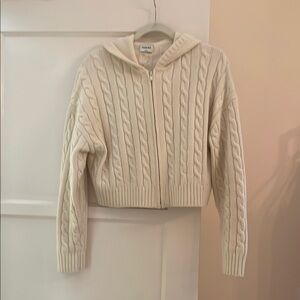 Wool blend Cable Knit Cream Sweater